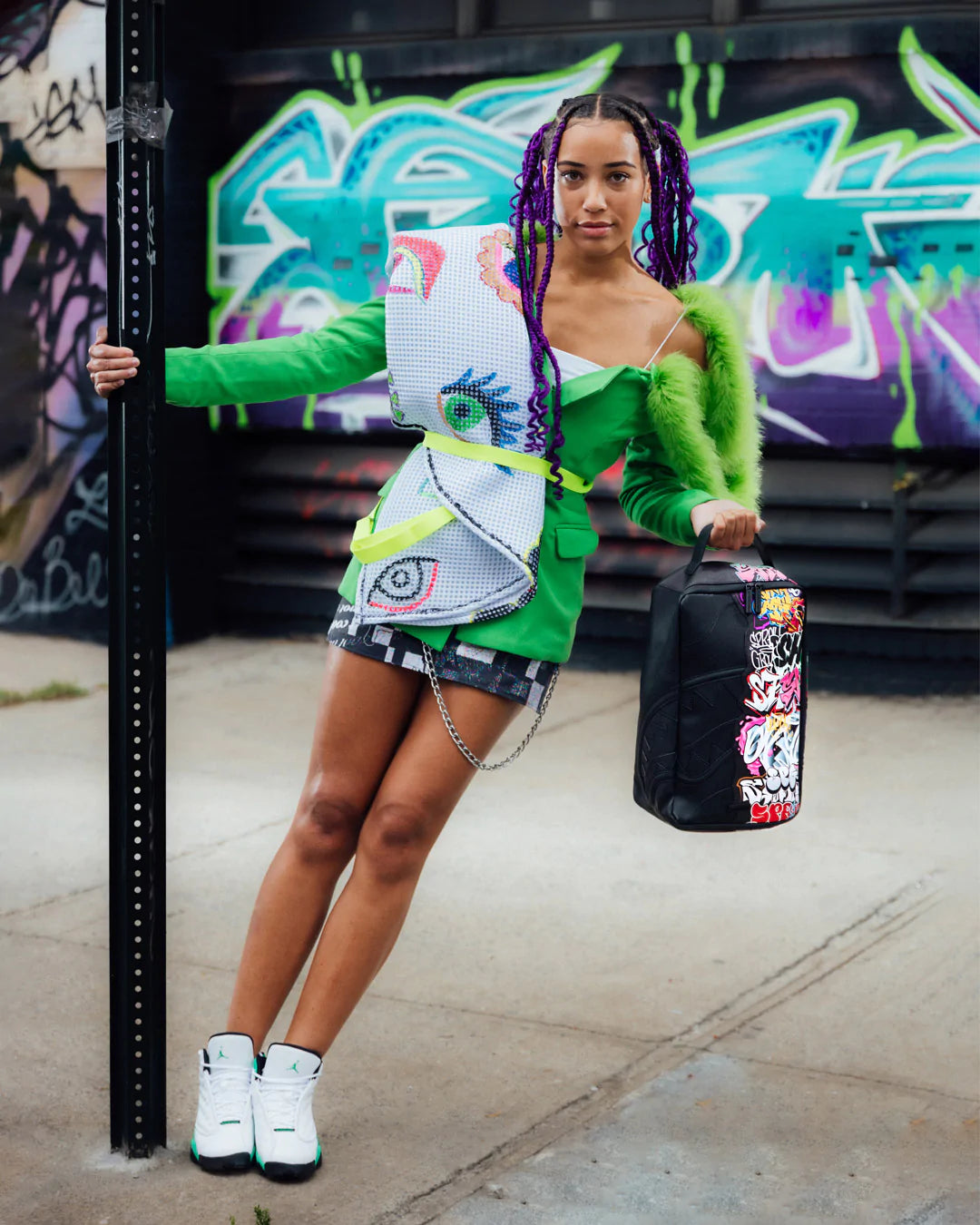 HALF GRAFF BLACK SNEAKER BAG