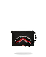 FLY KNIT MOUTH CROSSOVER CLUTCH
