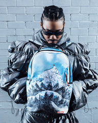 MOUNT EVEREST SHARK DLXSV BACKPACK