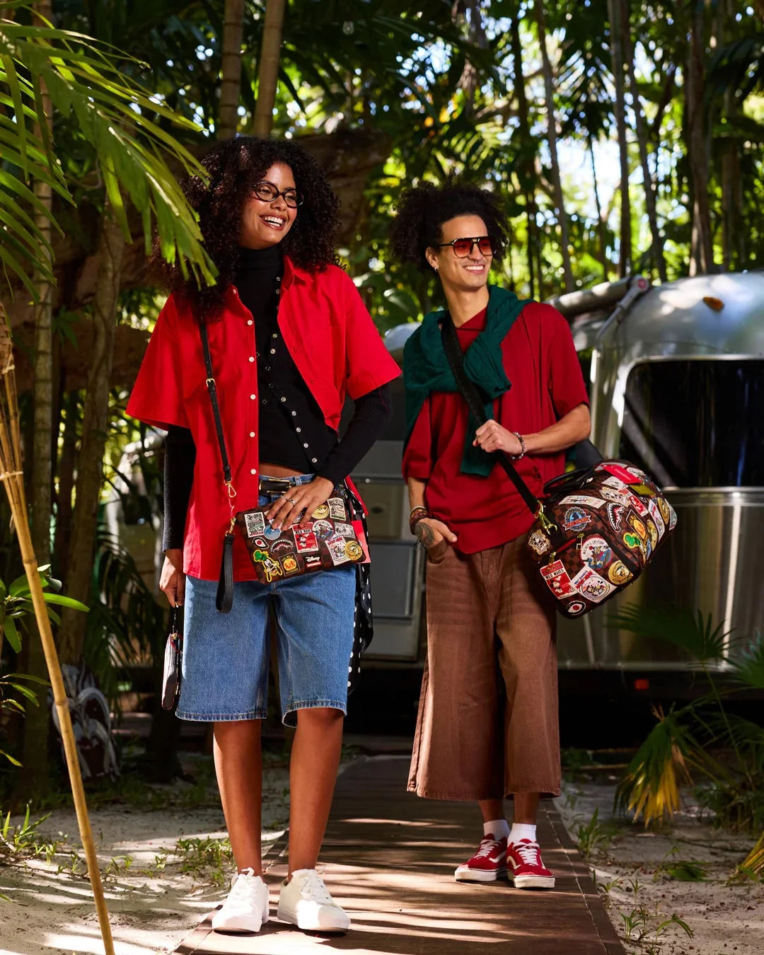 MICKEY GLOBAL MOGUL STYLE LARGE DUFFLE