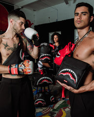 FLY KNIT MOUTH WALLET