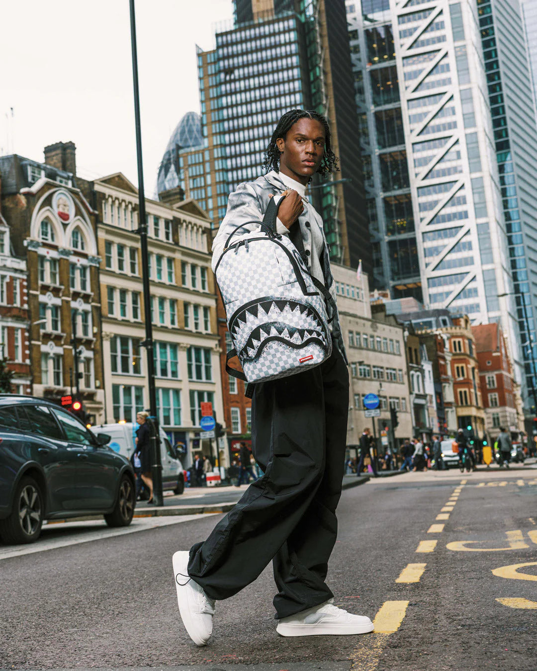 STENCIL SHARK DLXSV BACKPACK