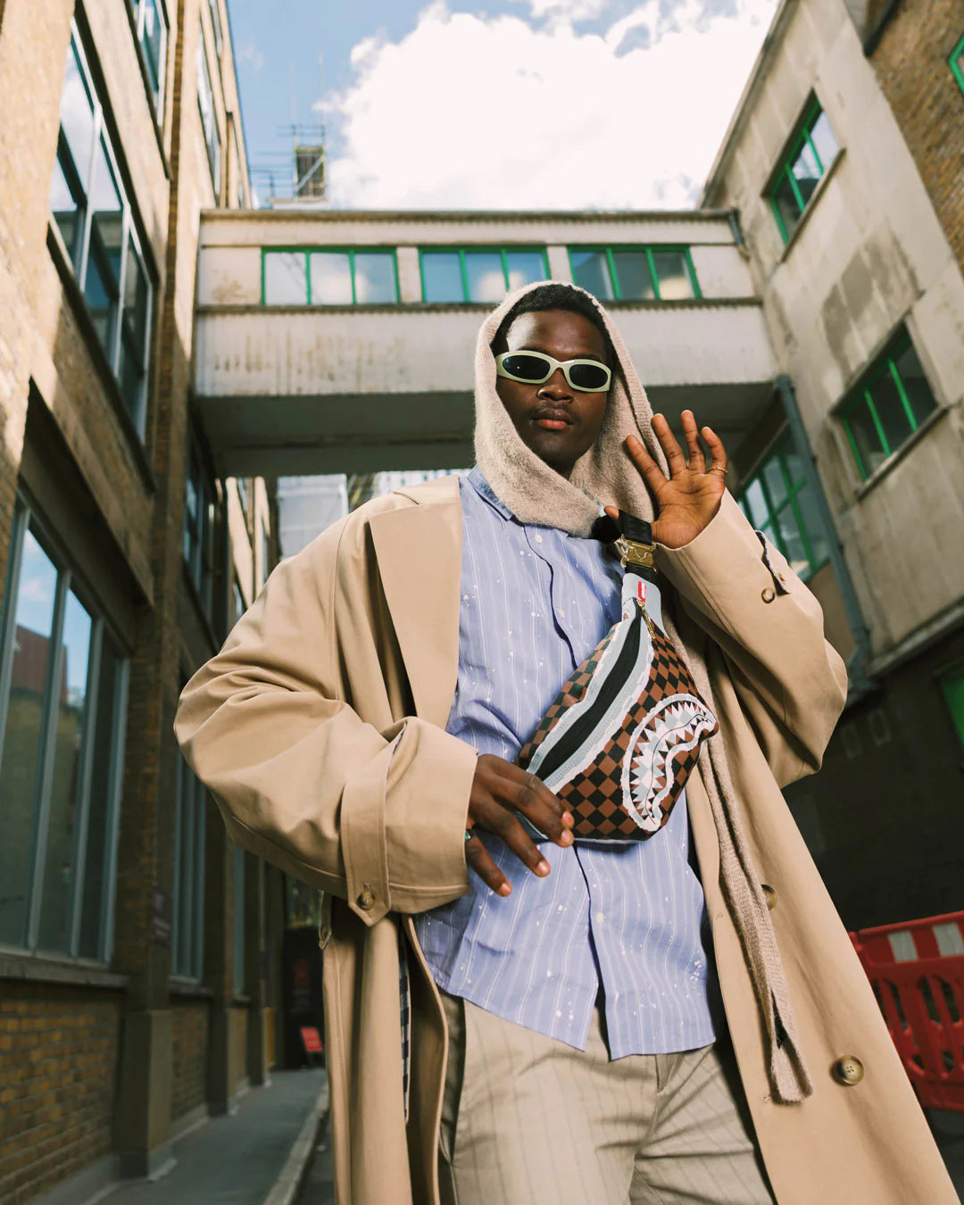 CREAM AND BROWN TEAR CHECK SAVVY CROSSBODY