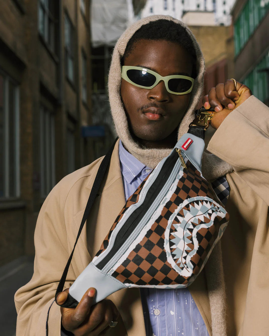 CREAM AND BROWN TEAR CHECK SAVVY CROSSBODY