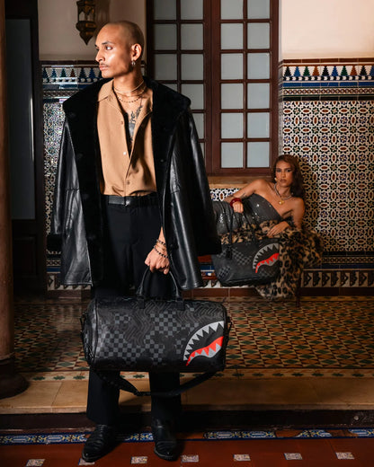 4AM RED SHARK LARGE DUFFLE