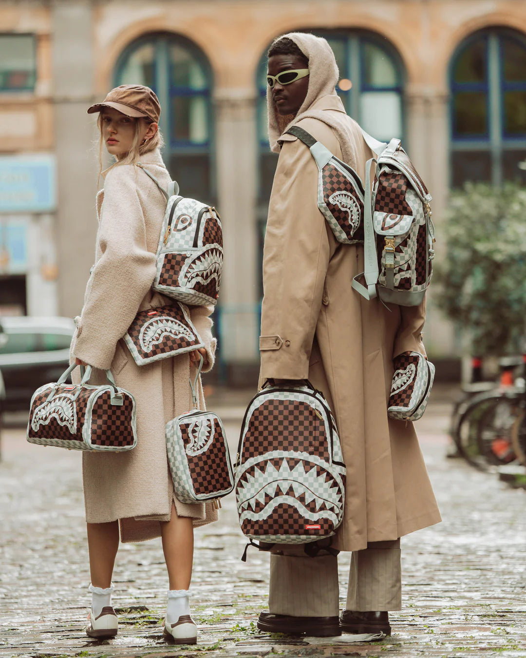 CREAM AND BROWN TEAR CHECK MONTE CARLO BACKPACK