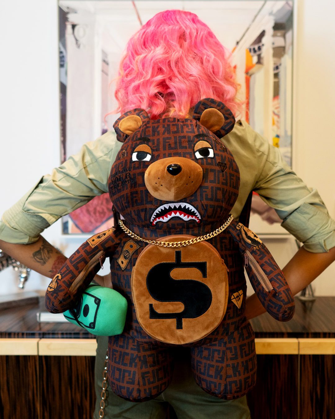 OFFENDED MONEY BEAR