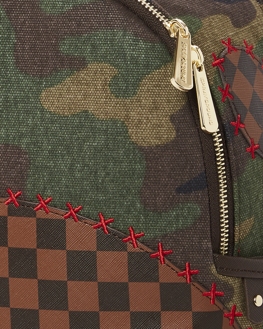 CAMO SHARK SHAPE CHECK SAVAGE BACKPACK