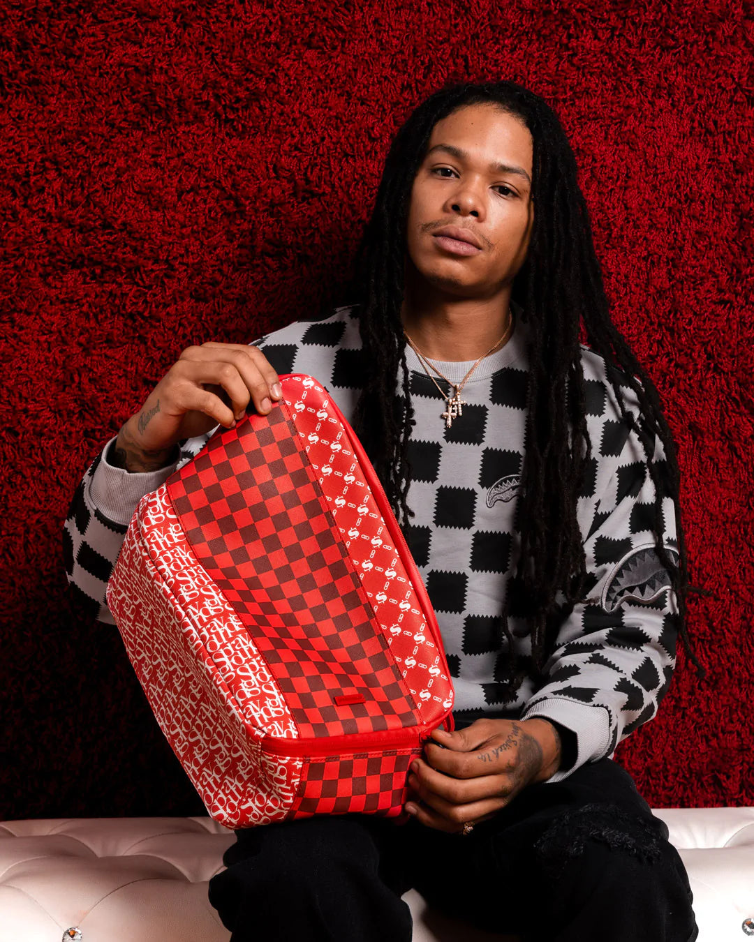 TRI SPLIT RED SNEAKER BAG