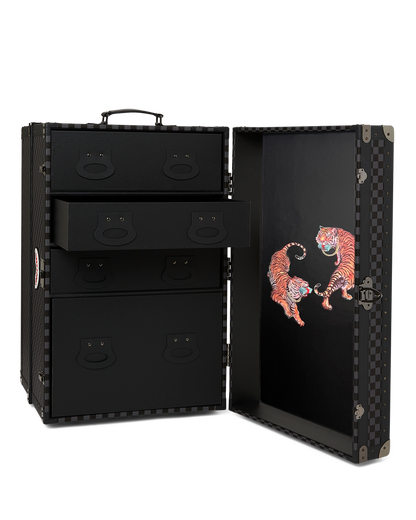 HENNY TREASURE CHEST (Collector&