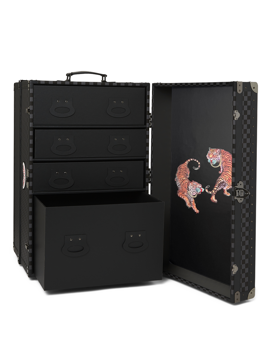 HENNY TREASURE CHEST (Collector&