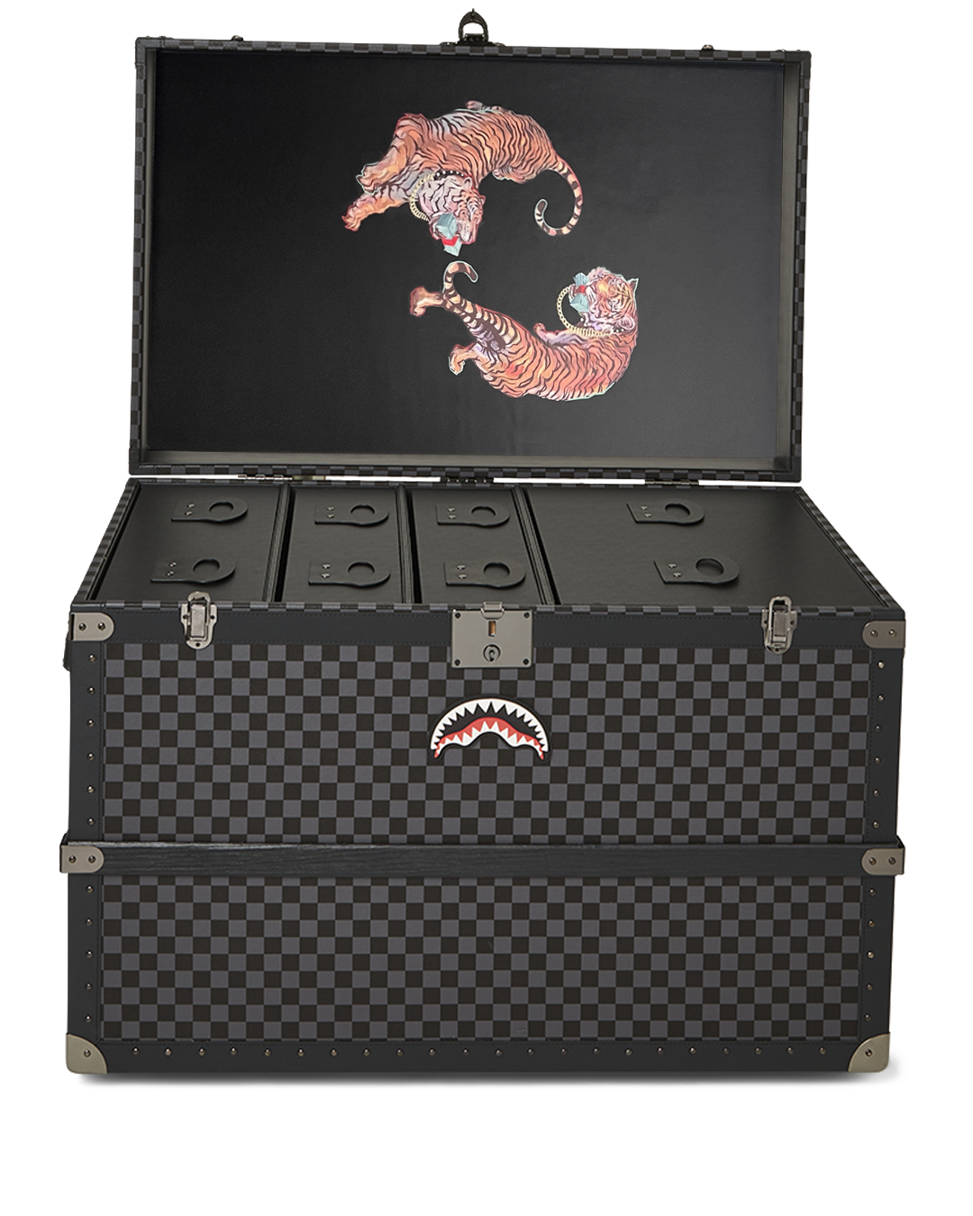HENNY TREASURE CHEST (Collector&
