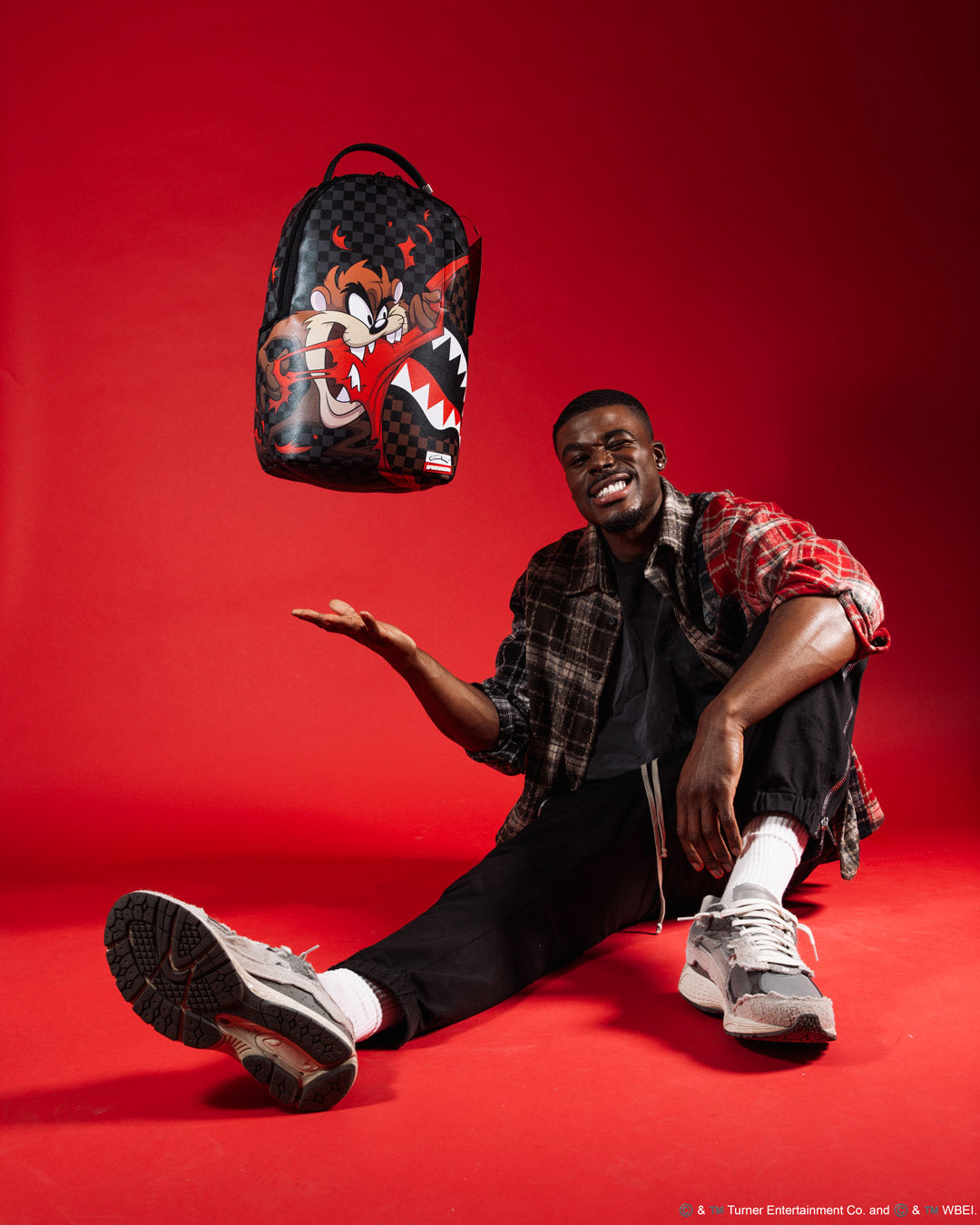 LOONEY TUNES TAZ TEAR UP DLXSV BACKPACK