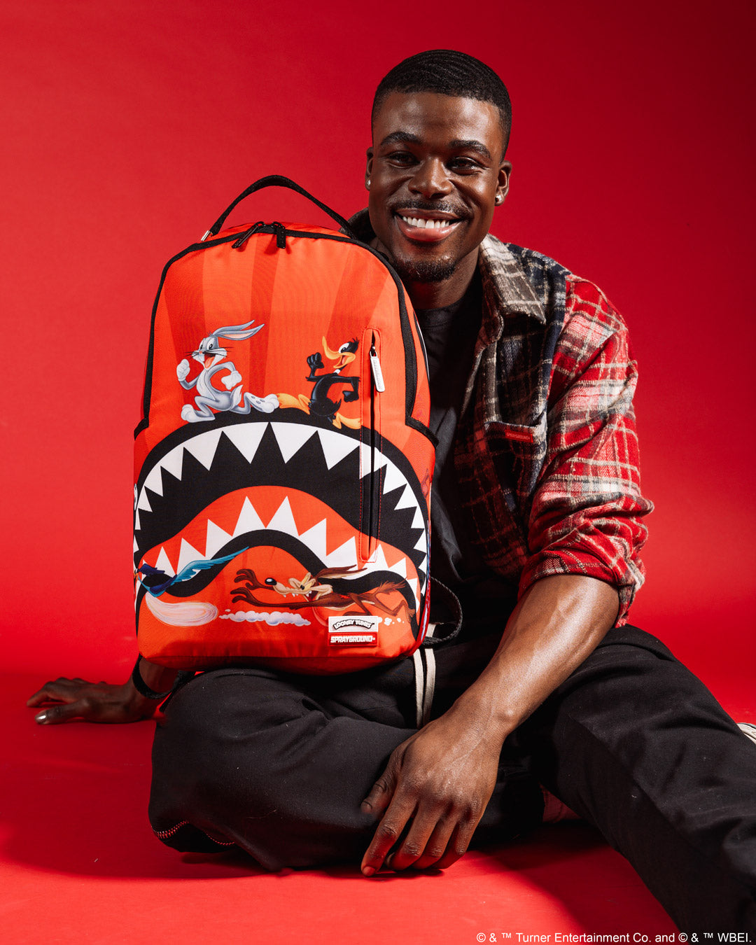 LOONEY TUNES SHARK RUN DLXSR BACKPACK