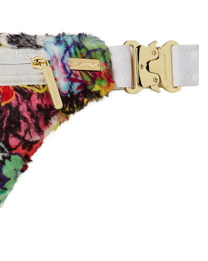 جراففيتي صناعي فور سافي كروس-بودي