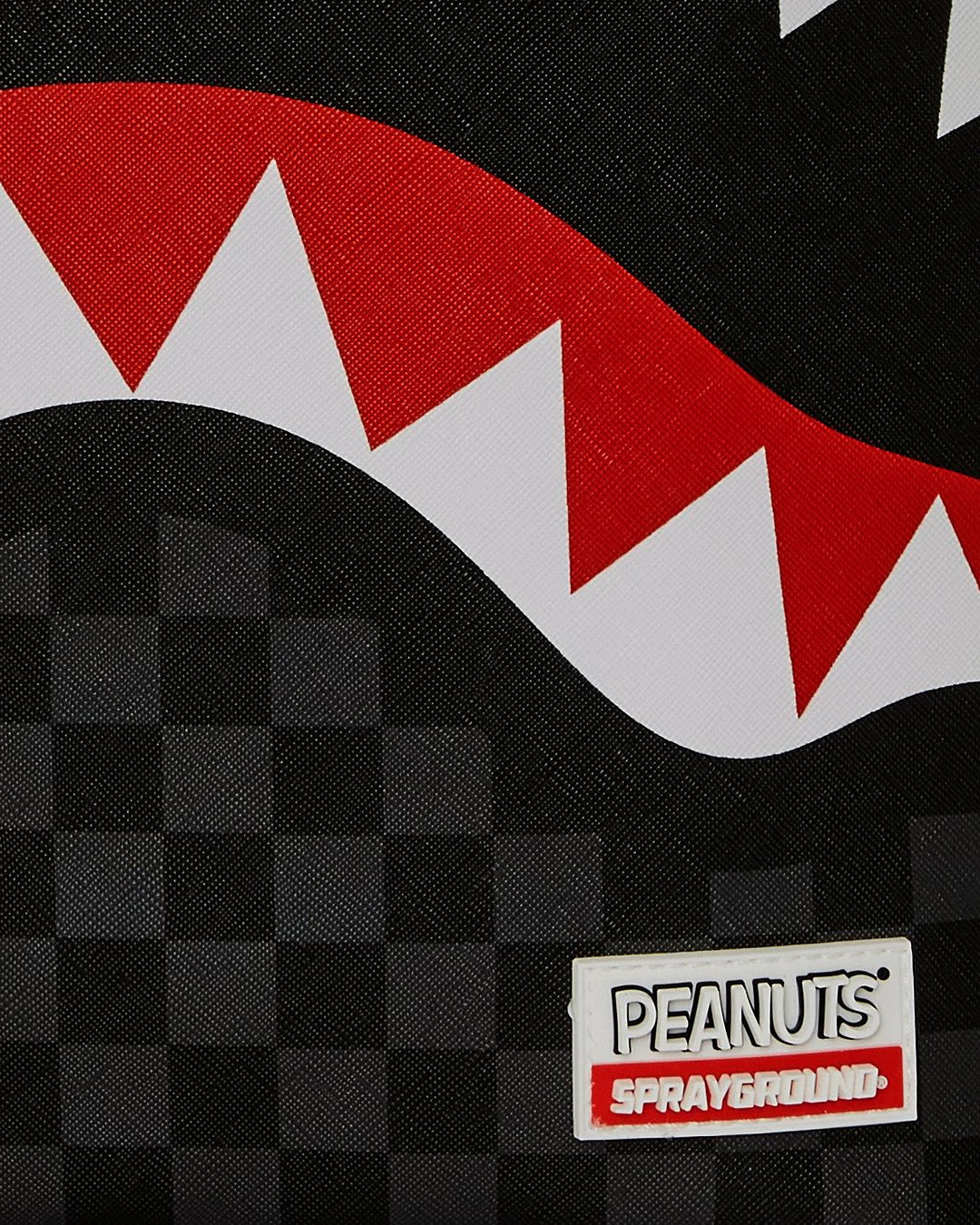 PEANUTS SNOOPY TOP SHARK MONEY DLXSV BACKPACK