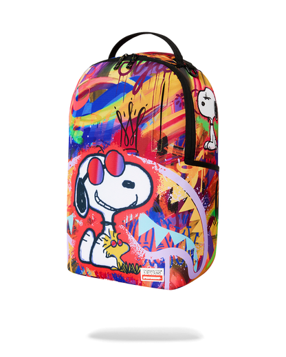 PEANUTS SNOOPY STREET ART DLXSR BACKPACK