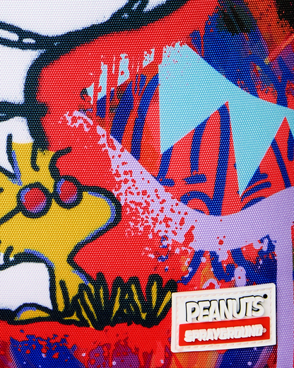 PEANUTS SNOOPY STREET ART DLXSR BACKPACK