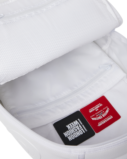 LONDON FASHION WEEK WHITE LEATHER CHAIN DLXSV BACKPACK