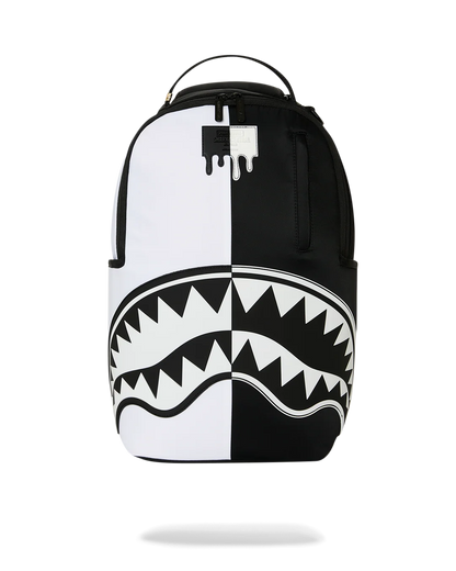 SHARK CENTRAL BLACK AND WHITE DLXS BACKPACK