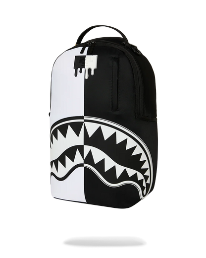 SHARK CENTRAL BLACK AND WHITE DLXS BACKPACK