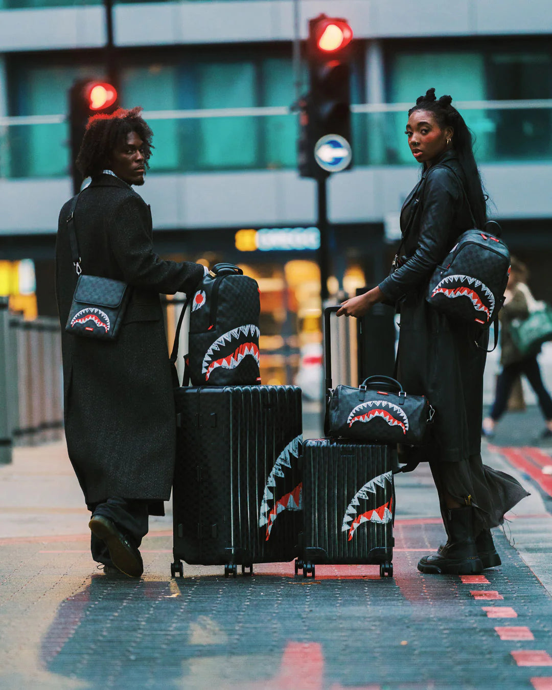 SCRIBBLE SHARK SAVAGE BACKPACK