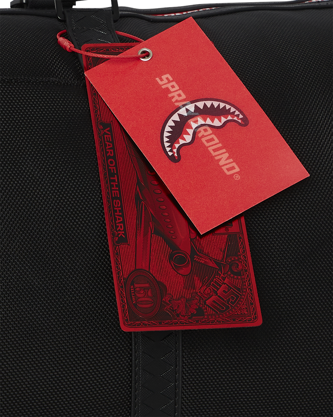 PRINTED ZIPPER SHARK DUFFLE
