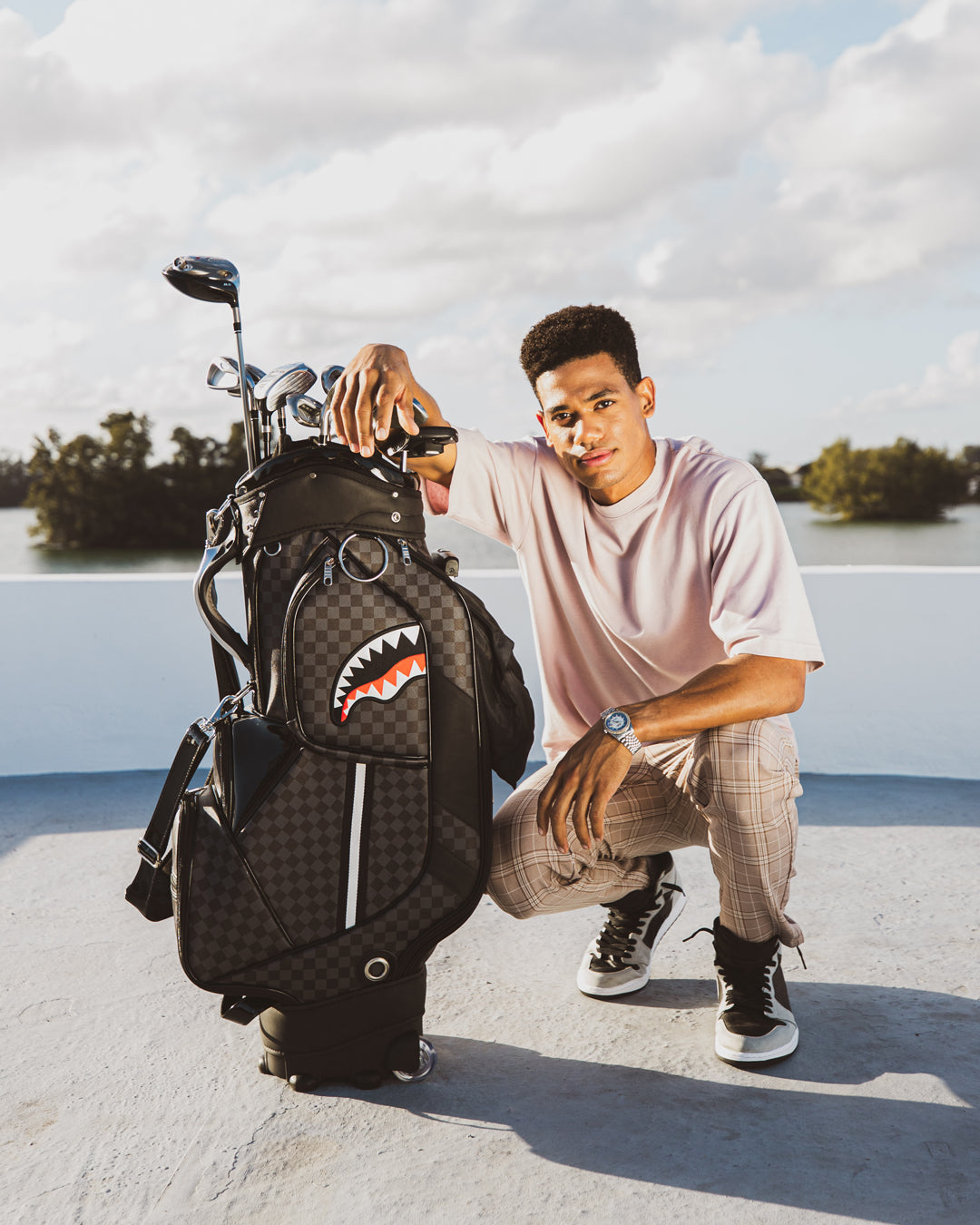 HENNY AIR TO THE THRONE PRO GOLF BAG