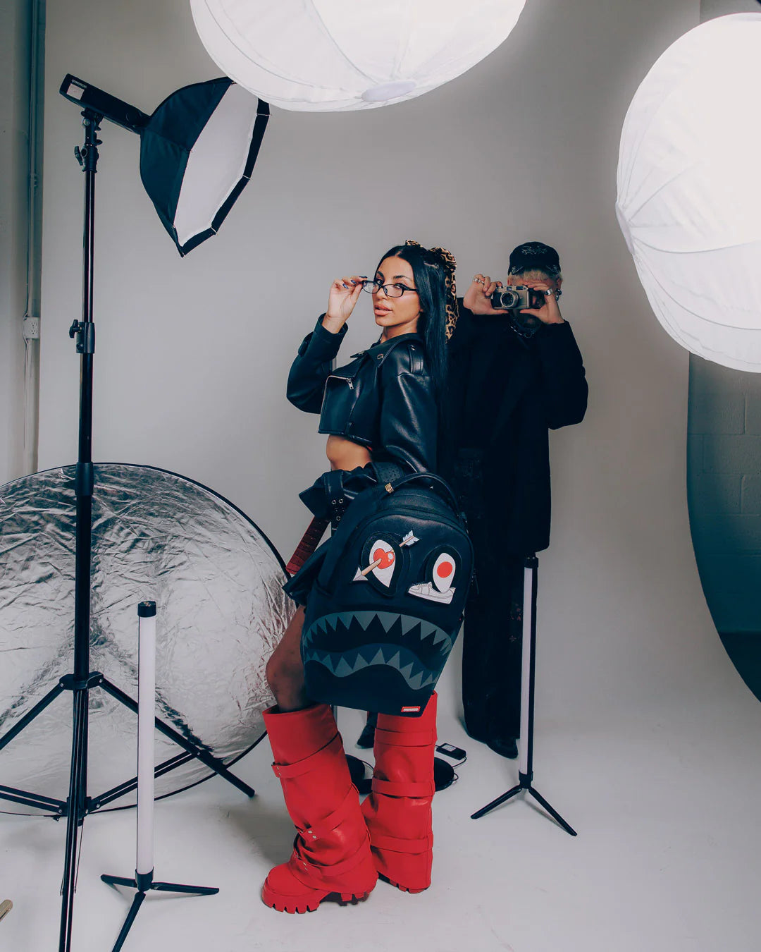 BLACK REMOVABLE EYES DLXSV BACKPACK
