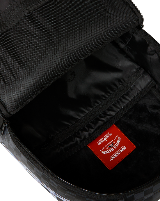 BOEING P-51 MUSTANG SHARKMOUTH DLXSV BACKPACK
