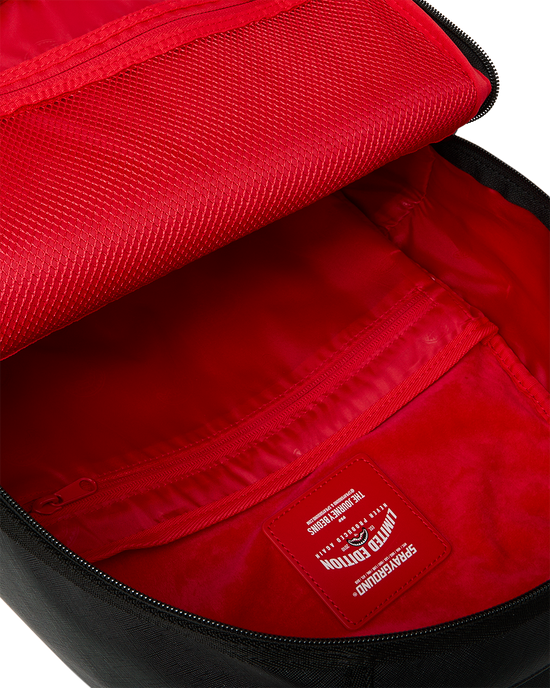 SHARK CENTRAL EMBOSSED BLACK DLXSV BACKPACK